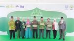 Symbolization of the handover of assistance to the Bandung Al Jabbar Grand Mosque