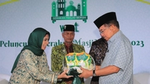 Kegiatan penyerahan donasi produk higienitas dan alat kebersihan melalui Gerakan Masjid Bersih